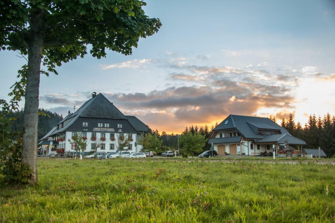 Gasthaus Kalte Herberge Vöhrenbach Exteriör bild