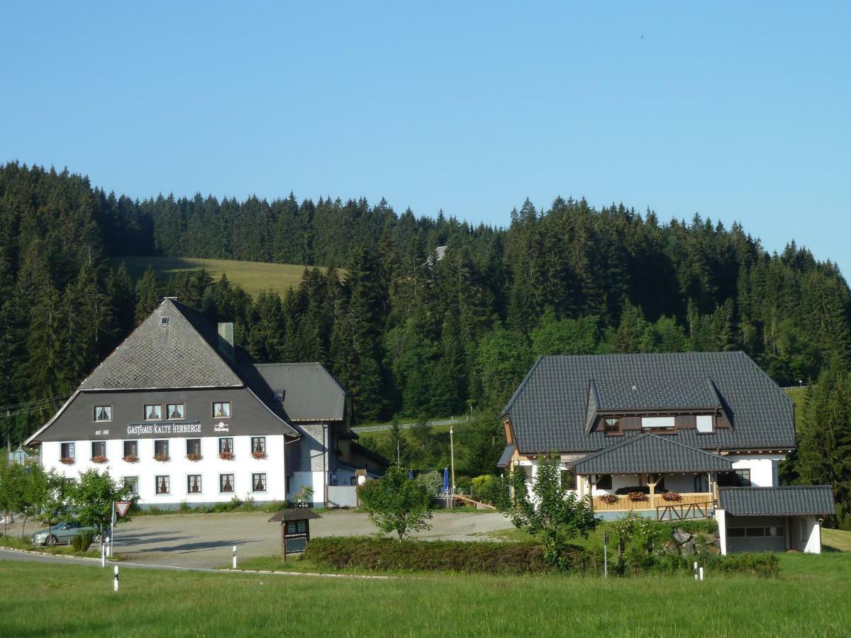 Gasthaus Kalte Herberge Vöhrenbach Exteriör bild