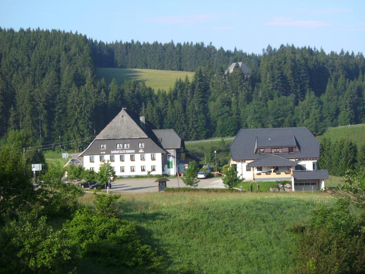 Gasthaus Kalte Herberge Vöhrenbach Exteriör bild